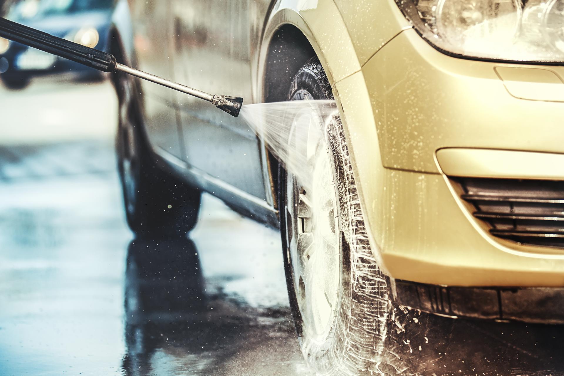 Carwash & Detailing Slide 1